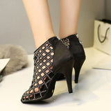 <transcy>Mujer Botas de baile latino de salón Tango Salsa Zapatos de rendimiento Suela de goma personalizada aceptada</transcy>